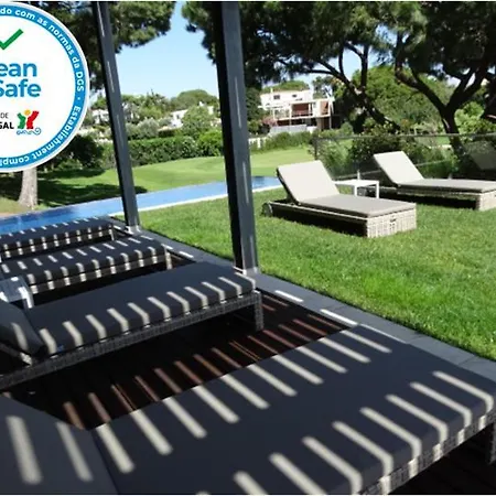 Com 3 Quartos E Piscina Holiday home Vale do Lobo