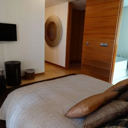 Com 3 Quartos E Piscina Сasa de vacaciones Vale do Lobo