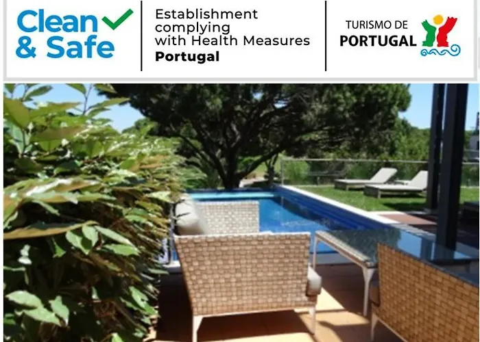 Com 3 Quartos E Piscina Dom wakacyjny *