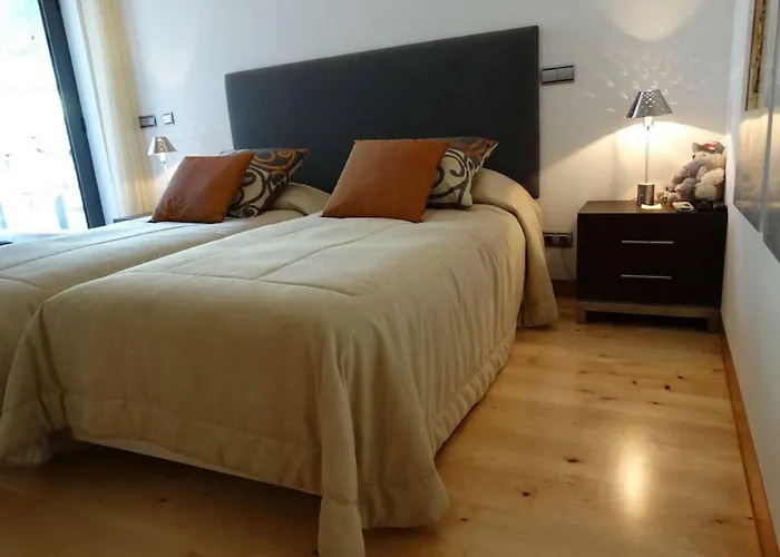 Com 3 Quartos E Piscina Vale do Lobo