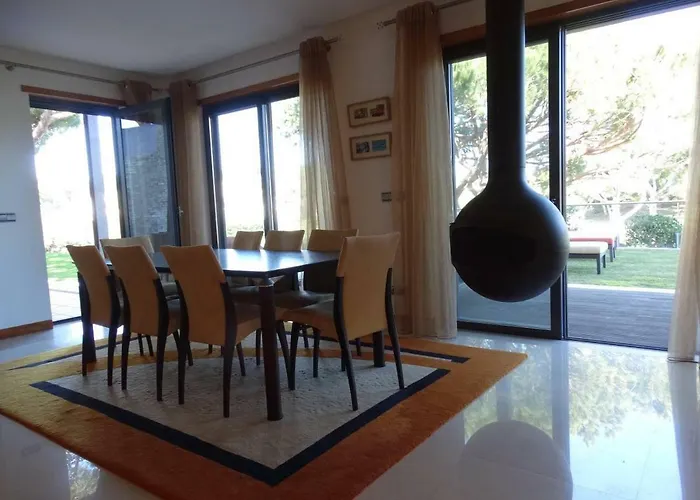 Feriehus Com 3 Quartos E Piscina